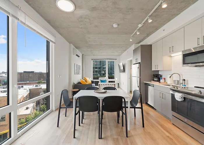 2br Escape Bright Sleek Spacious Hotel