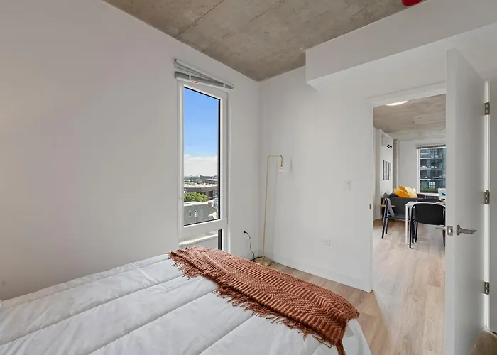 2br Escape Bright Sleek Spacious * Chicago