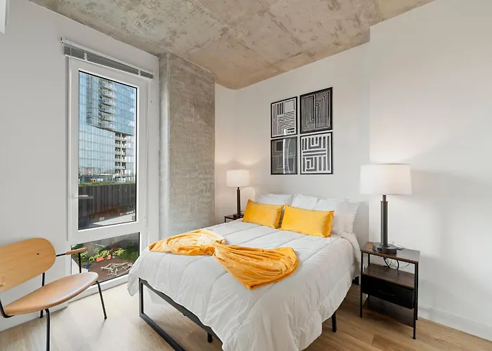 2br Escape Bright Sleek Spacious *
